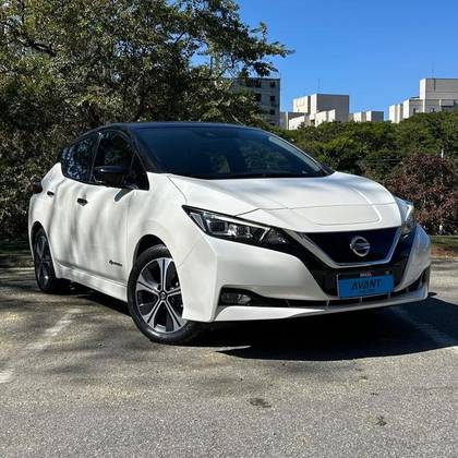 NISSAN LEAF B12P 40 ELÉTRICO NISSAN LEAF B12P 40 ELÉTRICO